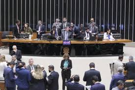 Câmara dos Deputados deve votar PL que beneficia a geração distribuída