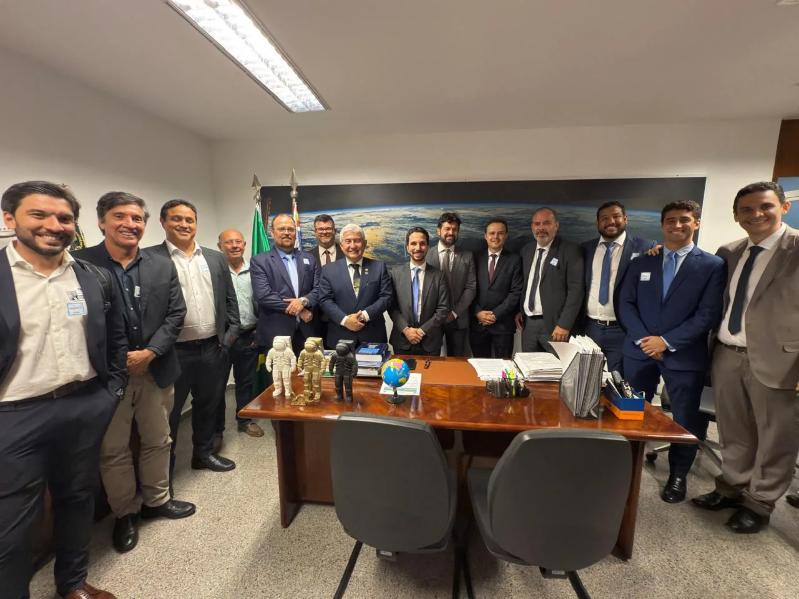 Movimento Solar Livre mobiliza parlamentares para mudar a MP 1300/2025