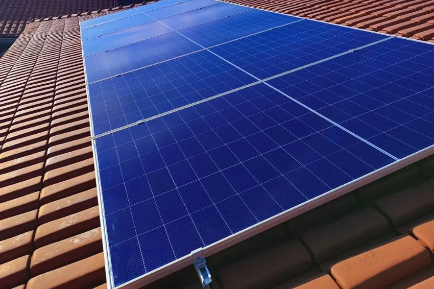 Culpar os telhados solares é mirar no alvo errado