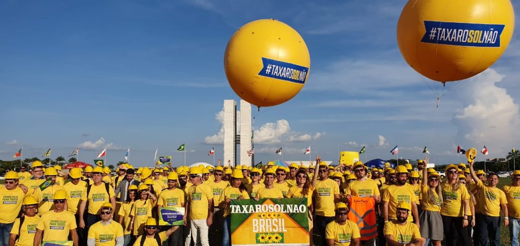 Mobilização em Brasília contra riscos da MP 1.304 para a geração distribuída