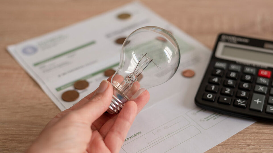 Energia elétrica: STF fixa prazo para devolução de imposto