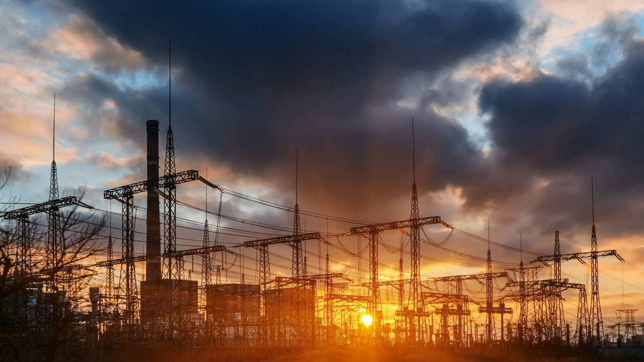 Conta de luz vai ficar mais cara até 2028: entenda os fatores que estão empurrando os preços da energia para cima