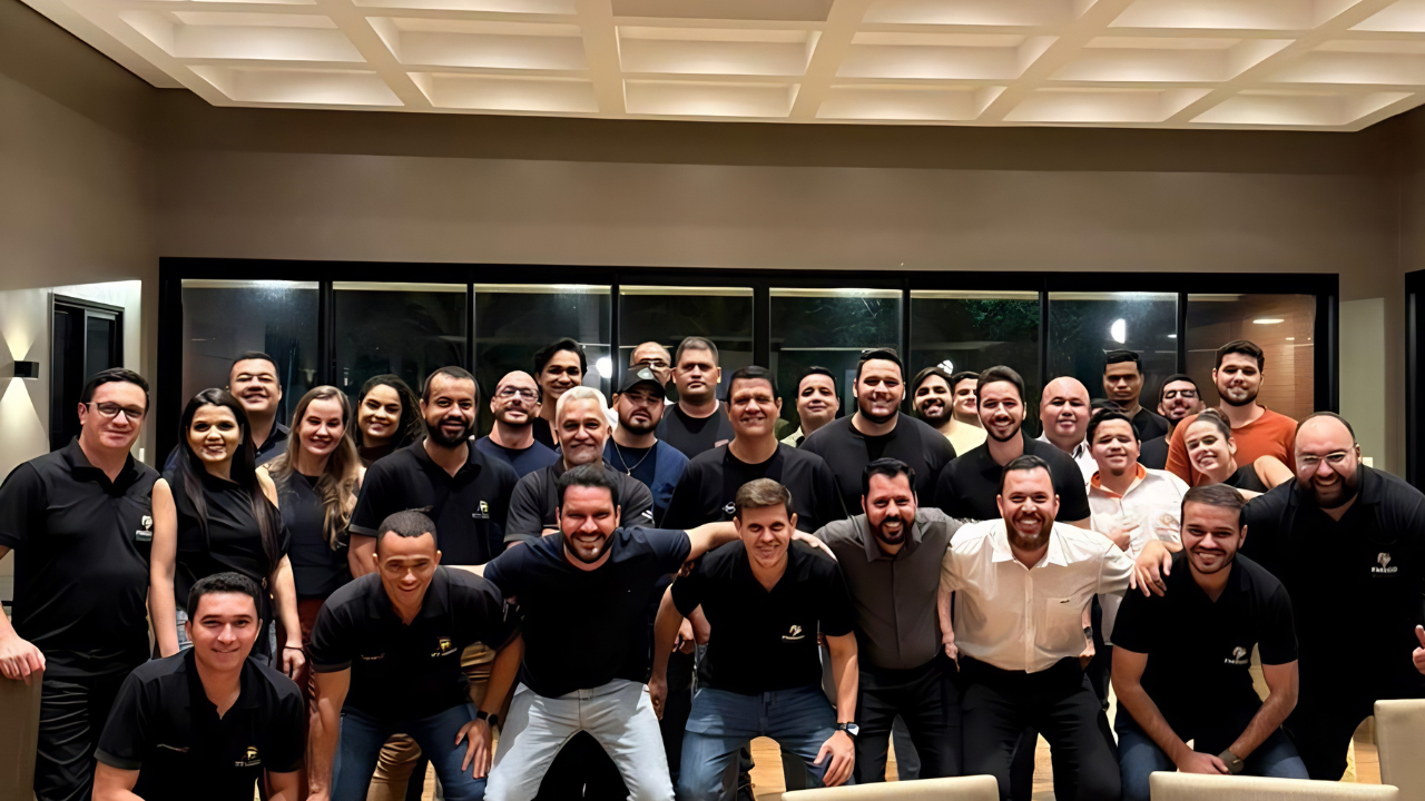 2º Happy Hour AVT fortalece união do setor solar em Dourados e reforça mobilização pela geração distribuída